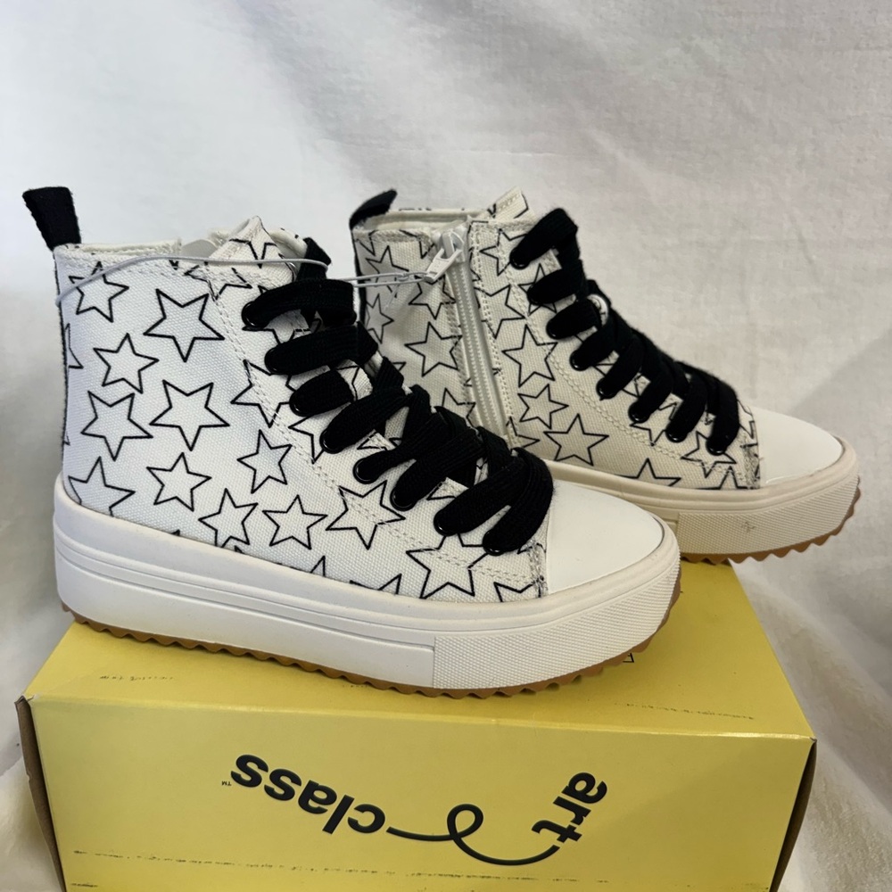 Art Class Kids Blakely High-Top Side Zip Fashion Sneakers White Stars - Size 1 - Picture 3 of 10